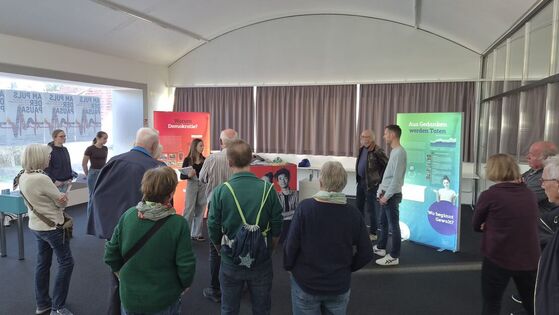 Ausstellung „Demokratie stärken – Rechtsextremismus bekämpfen“